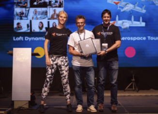 VR Flight Simulation Technology for eVTOLs