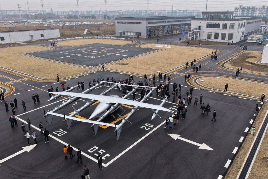 AutoFlight Debuts Matrix & Completes First 5-Ton eVTOL Transition 2